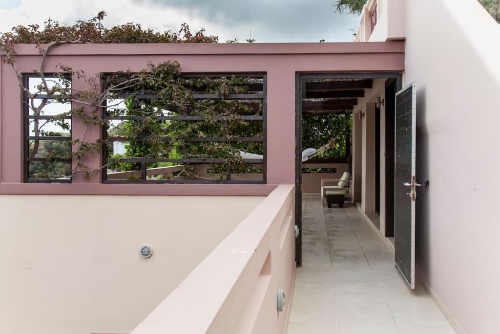 Apartment 7 Sences!!